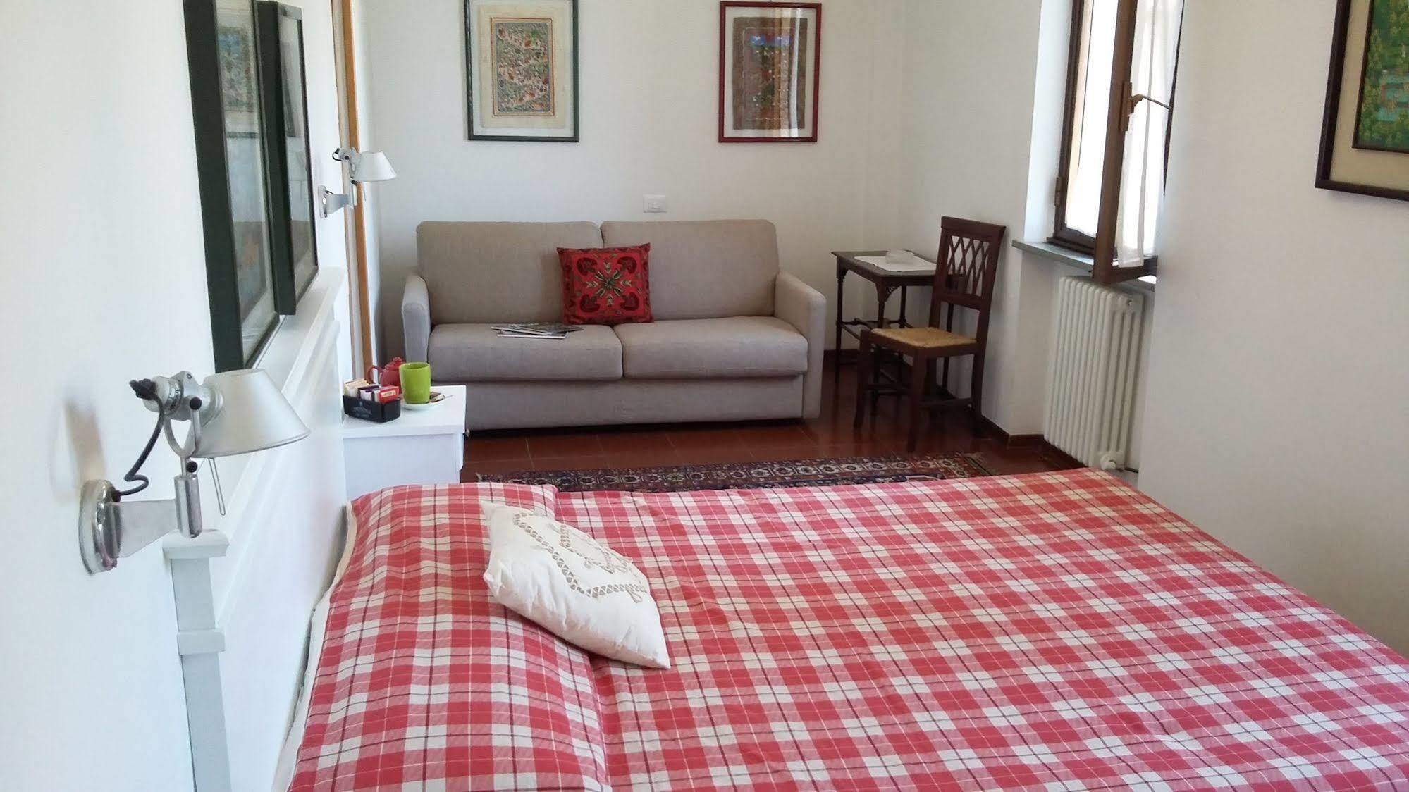 Porta Romana Di Luce Hotel 3*