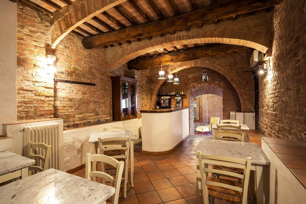 Hotel Porta Romana Di Luce
