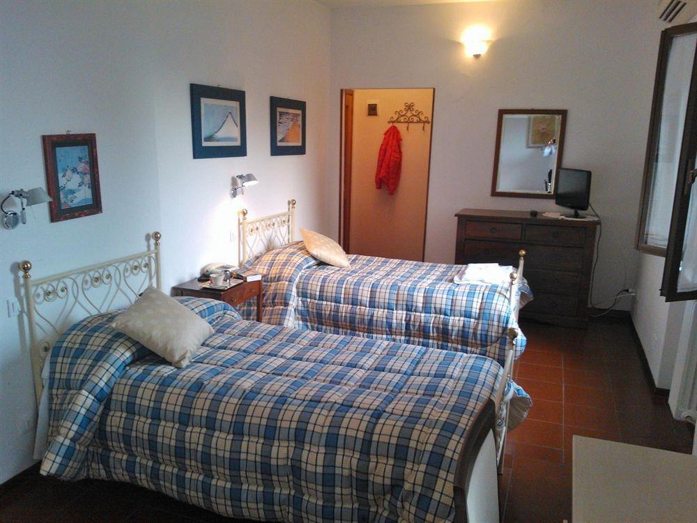 Porta Romana Di Luce Hotel