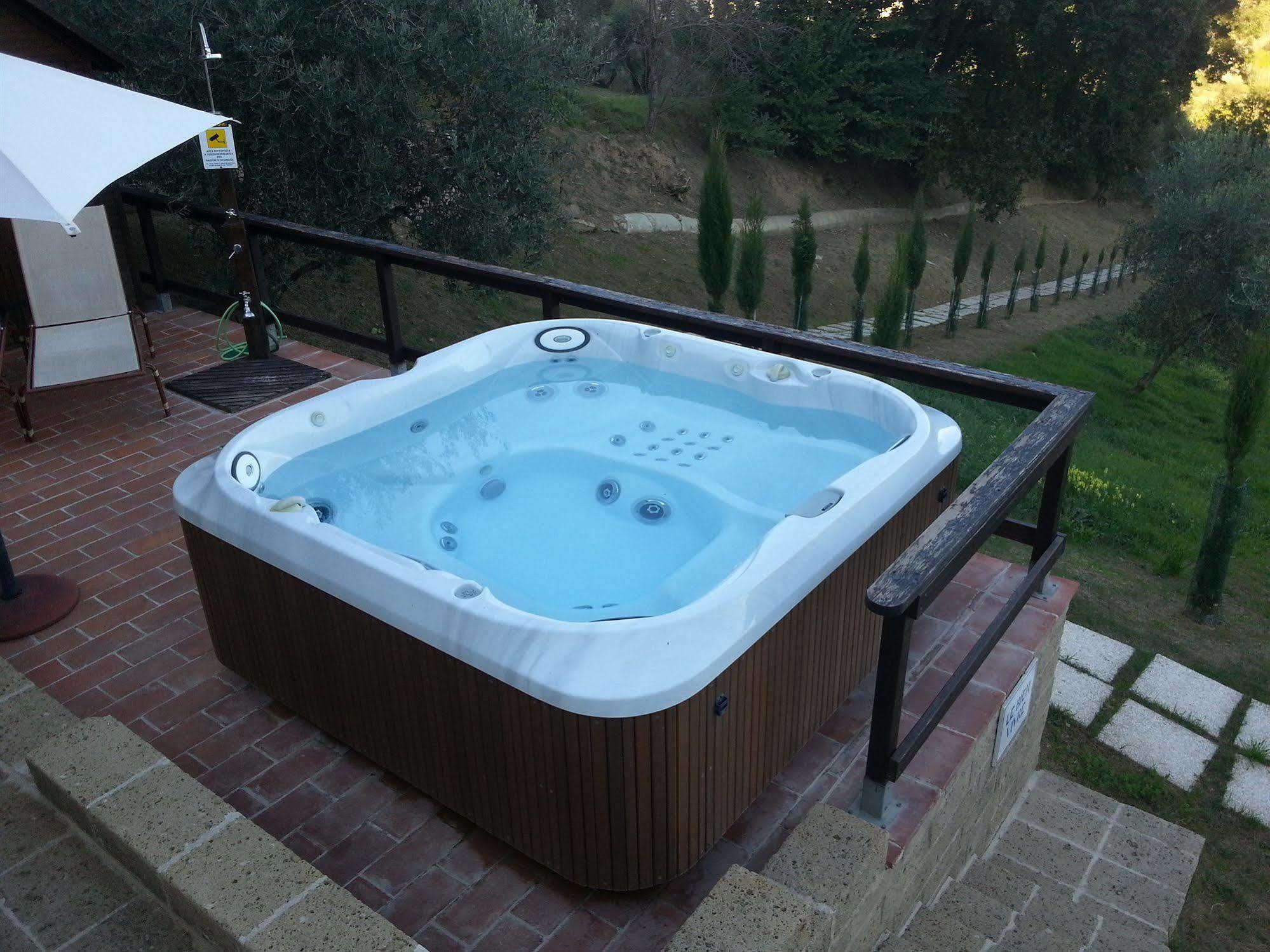 Hotel Porta Romana Di Luce 3*